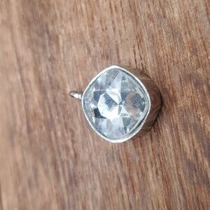 Stunning fire 2ct cz crystal sterling baguette pendant